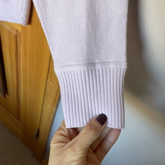 French Connection Light Lavender Oversized Sweater - Size Medium - Picture 5 of 12
